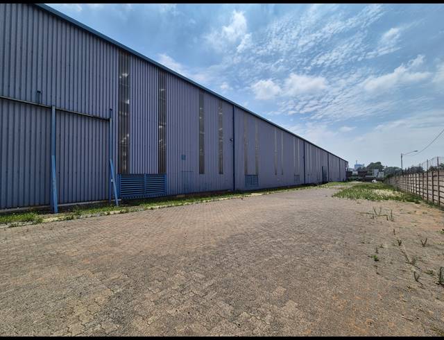 13,580M² WAREHOUSE FOR SALE IN WADEVILLE